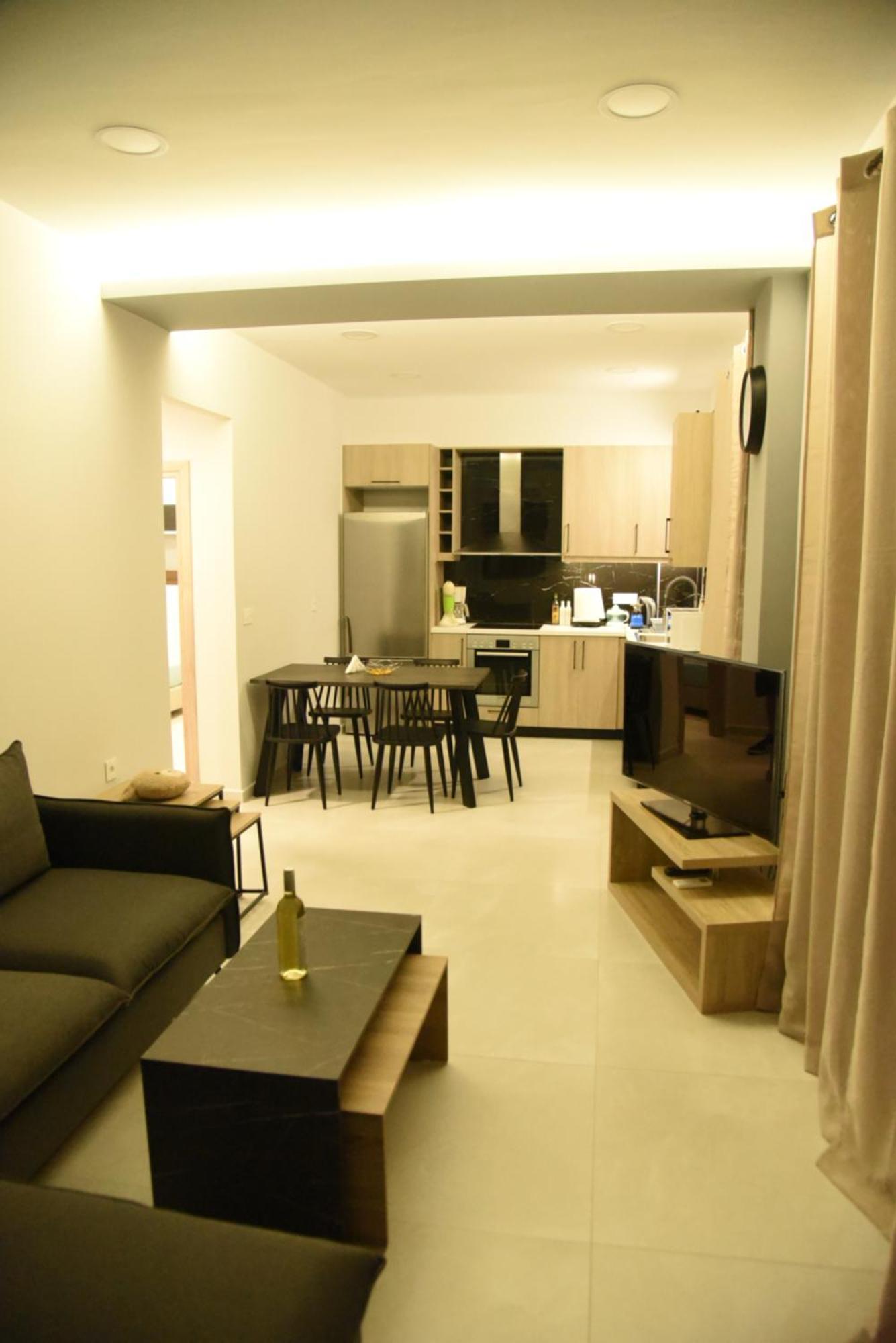 Pirgos Deluxe Apartment - Private Parking Kíssamos Exterior foto